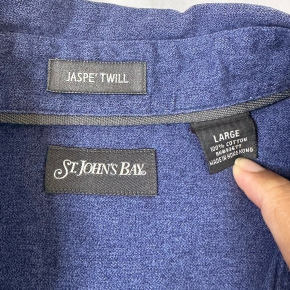 St. John's Bay Men's Jaspe' Twill Button Down Size L - Picture 2 of 7